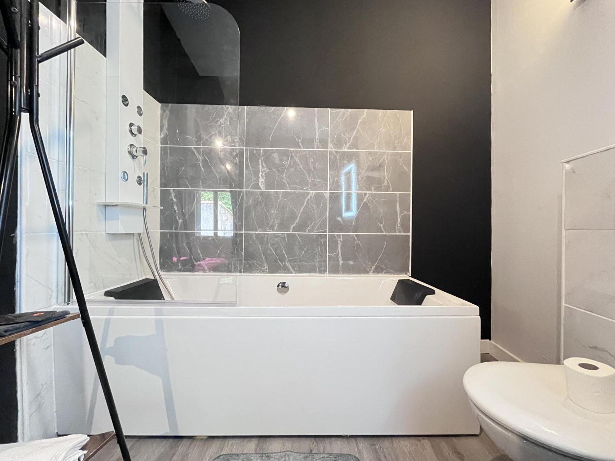Studio Baignoire Centre Ville 나르본 외부 사진
