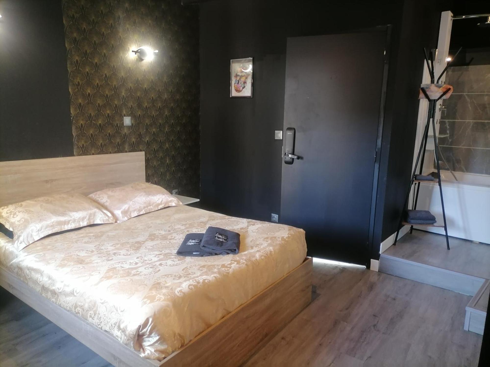 Studio Baignoire Centre Ville 나르본 외부 사진