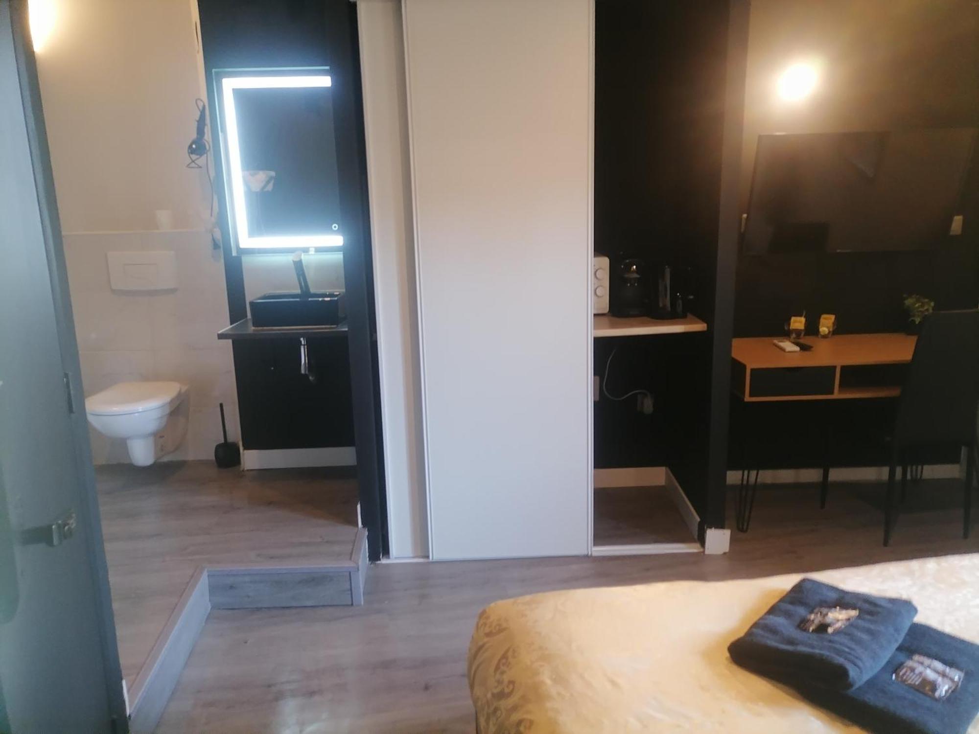 Studio Baignoire Centre Ville 나르본 외부 사진